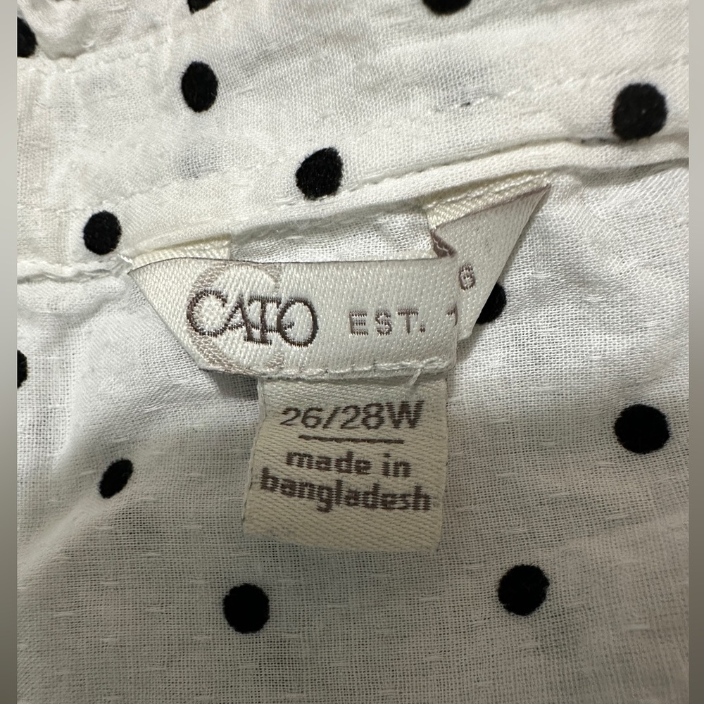 Cato 26/28 black and white polka dot blouse - Picture 4 of 5